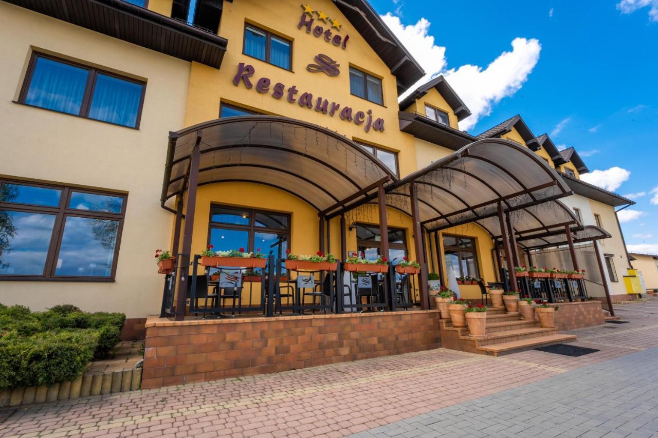 Hotel Szelców Lesko Exterior foto